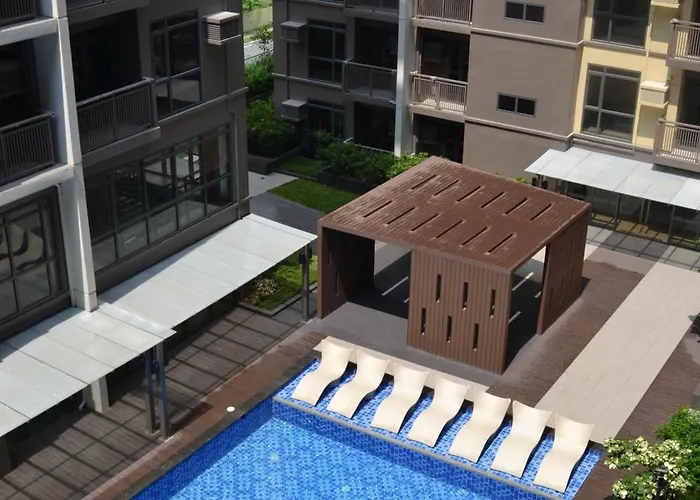 Gentry Manor Family Facing Okada Fountain Wifi Tv Near Airport 8a Apartment *