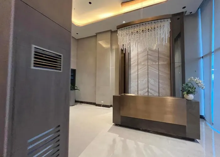 Gentry Manor Family Facing Okada Fountain Wifi Tv Near Airport 8a Apartment *