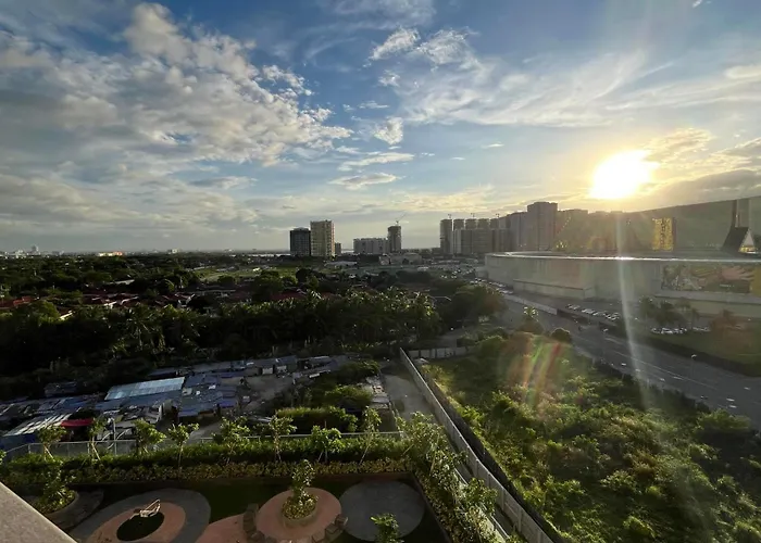 Gentry Manor Family Facing Okada Fountain Wifi Tv Near Airport 8a Apartment Manila