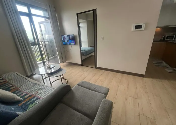 Gentry Manor Family Facing Okada Fountain Wifi Tv Near Airport 8a Apartment *